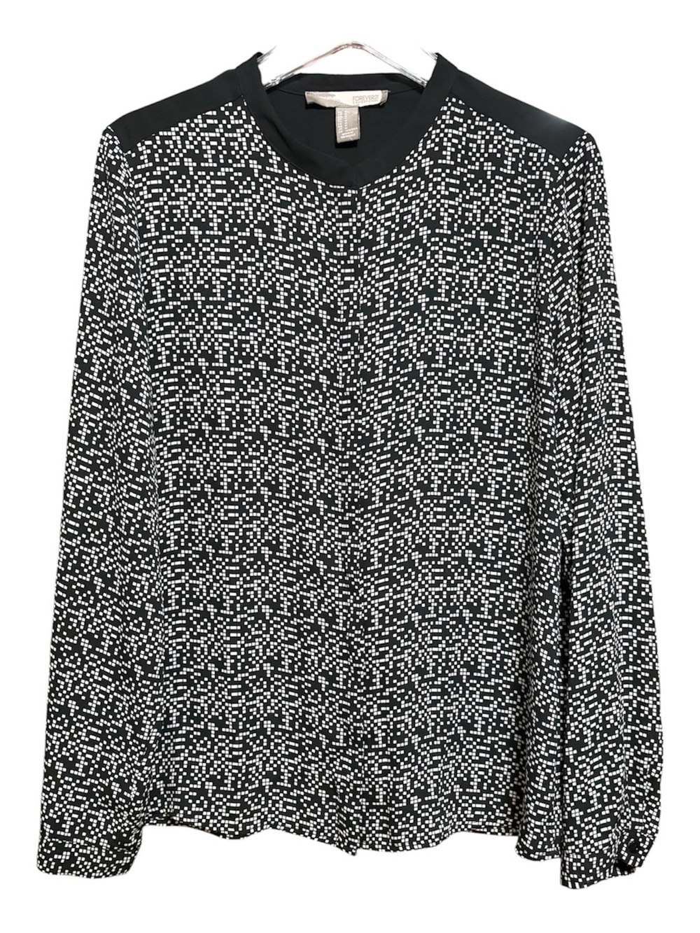 Forever 21 Black and White Pixel Print Long Sleeve Top M